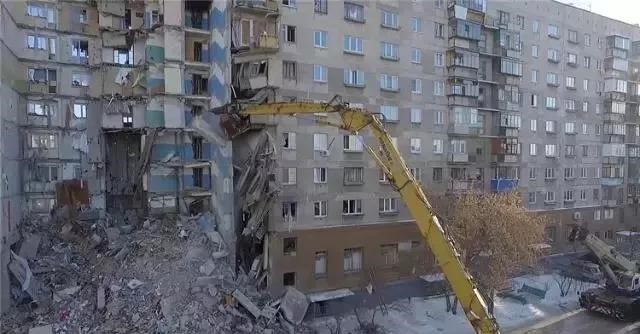 俄罗斯居民楼天然气爆炸